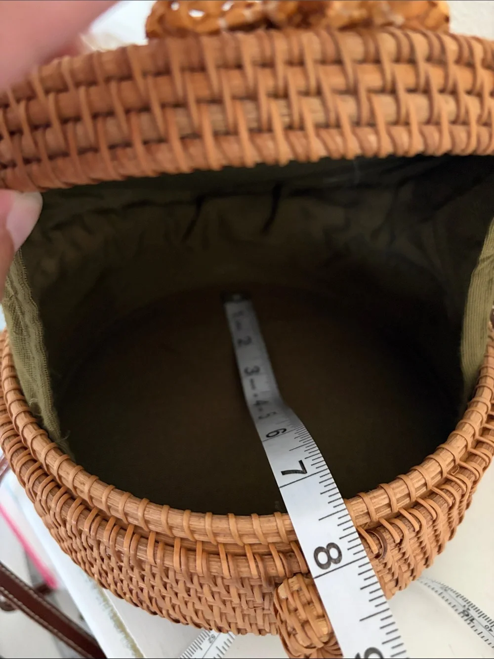 Woven Round Crossbody Bag in Brown